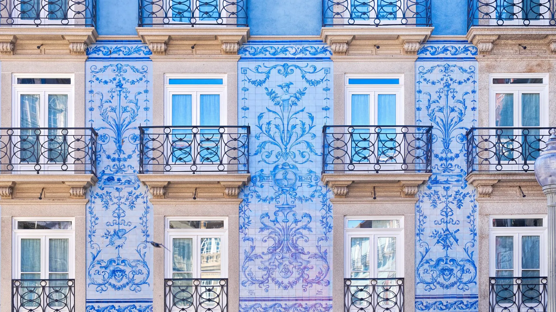 Porquê Portugal, e porquê agora?